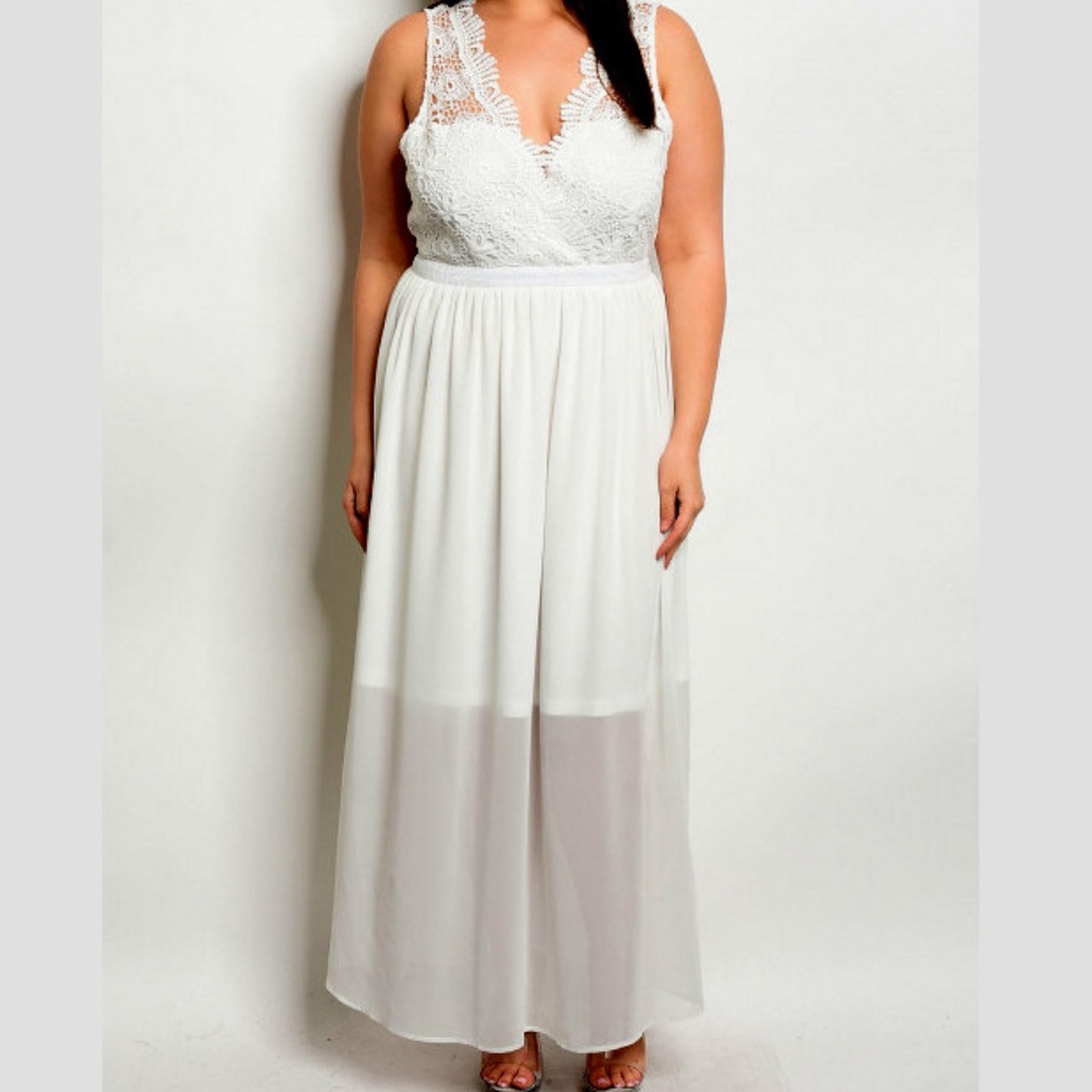 NEW Jr PLUS 1X 2X 3X White Lacy Maxi‎ Dress Sexy NWT